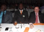 Le Ministre Philippe Légré, Le Président de la FITKD Me Bamba Cheick Daniel et le Président Roger Piarulli Président de l'UMFT